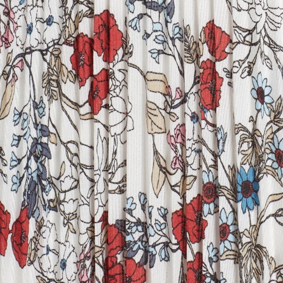 Ali & Jay Samo Floral Ruffle Pleated Minidress - Picture 6 of 7